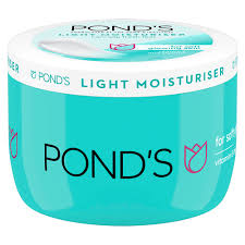 PONDS LIGHT MOISTURISER